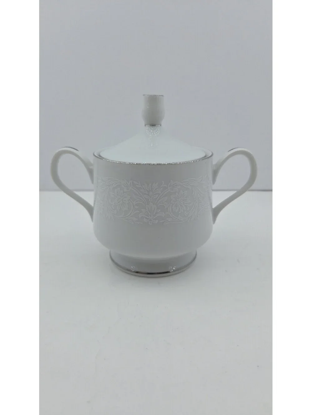Grace Fine China Concerto Sugar Bowl With Lid Platinum Trim White Floral Vintage